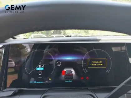 Photo 13 Renault Megane  E-Tech 220 ch autonomie confort AC22