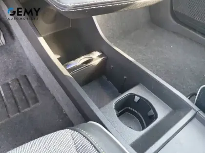 Photo 26 Renault Megane  E-Tech 220 ch autonomie confort AC22