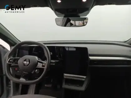 Photo 37 Renault Megane  E-Tech 220 ch autonomie confort AC22