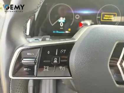 Photo 14 Renault Megane  E-Tech 220 ch autonomie confort AC22