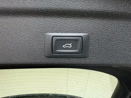 Photo 13 Audi Q3  Sportback 45 TFSIe  245 ch S tronic 6