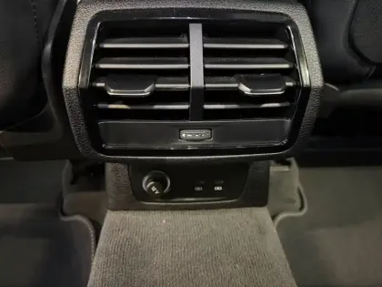 Photo 18 Audi Q3  Sportback 45 TFSIe  245 ch S tronic 6