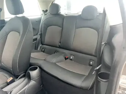 Photo 11 Mini Mini Hatch 3 Portes One 75 ch