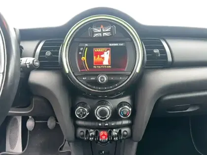 Photo 5 Mini Mini Hatch 3 Portes One 75 ch