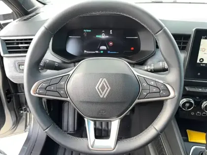 Photo 31 Renault Clio  E-Tech full hybrid 145 ch GSR2