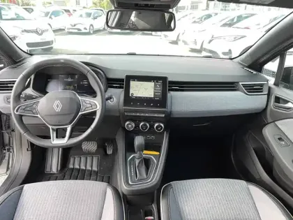 Photo 29 Renault Clio  E-Tech full hybrid 145 ch GSR2