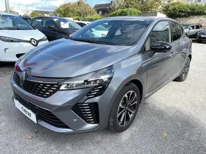 Photo 20 Renault Clio  E-Tech full hybrid 145 ch GSR2