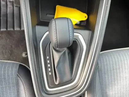 Photo 34 Renault Clio  E-Tech full hybrid 145 ch GSR2