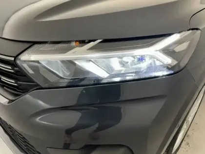 Photo 20 Dacia Sandero  ECO-G 100 - 22B