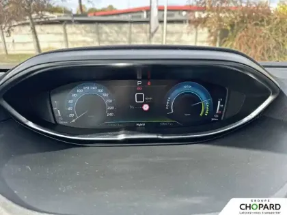 Photo 16 Peugeot 3008  Hybrid 225 e-EAT8
