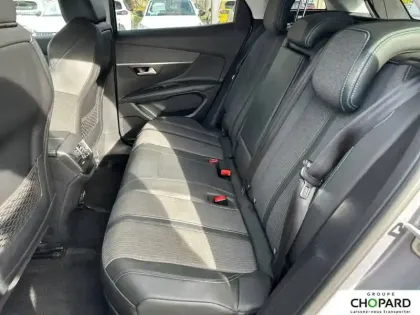 Photo 17 Peugeot 3008  Hybrid 225 e-EAT8