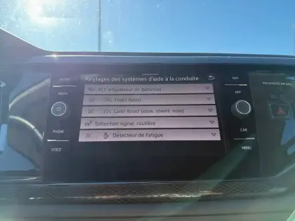 Photo 50 Volkswagen Taigo  1.0 TSI 110 DSG7