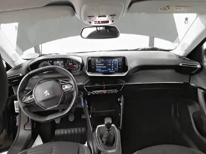 Photo 26 Peugeot 2008  PureTech 100 S&S BVM6