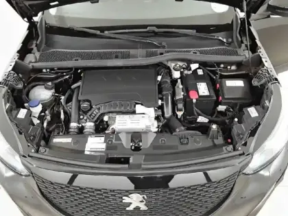 Photo 18 Peugeot 2008  PureTech 100 S&S BVM6