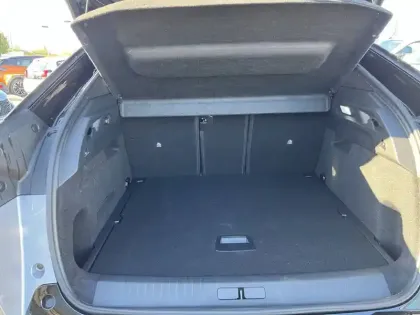 Photo 38 Peugeot 3008  Electrique 73 kWh 210 ch