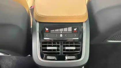 Photo 28 Volvo Xc90  Recharge T8 AWD 310+145 ch Geartronic 8 7pl