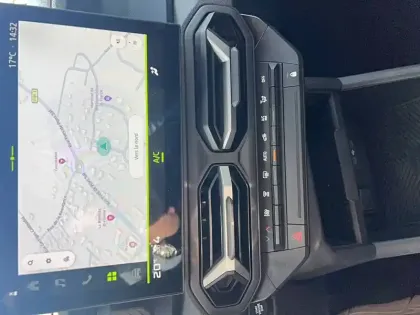 Photo 19 Dacia Duster  Hybrid 140