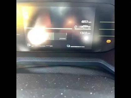 Photo 28 Dacia Duster  Hybrid 140