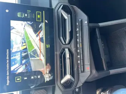 Photo 18 Dacia Duster  Hybrid 140