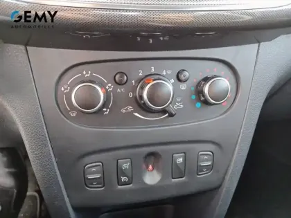 Photo 17 Dacia Sandero  TCe 90