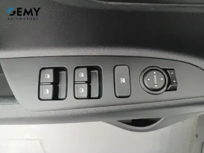 Photo 11 Kia Stonic  1.0 T-GDi 100 ch MHEV iBVM6