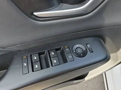 Photo 21 Hyundai Kona  Electrique 65 kWh - 217 ch