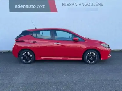 Photo 33 Nissan Leaf  Electrique 40kWh