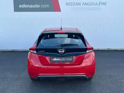 Photo 51 Nissan Leaf  Electrique 40kWh