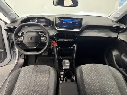 Photo 59 Peugeot 208  Hybrid 110 e-DCS6