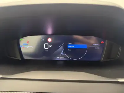 Photo 31 Peugeot 208  Hybrid 110 e-DCS6