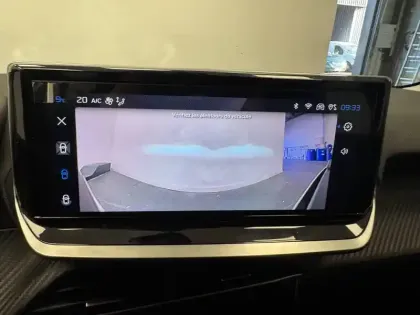 Photo 28 Peugeot 208  Hybrid 110 e-DCS6