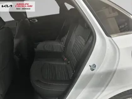 Photo 12 Kia Ceed  1.5 T-GDi 140 ch DCT7