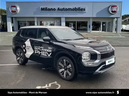 Photo 36 Mitsubishi Outlander  2.4 MIVEC PHEV 306 4WD