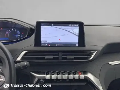 Photo 21 Peugeot 3008  Puretech 130ch S&S EAT8 Allure