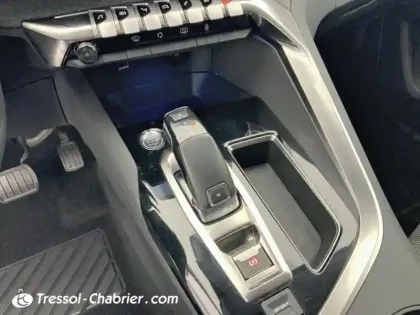 Photo 23 Peugeot 3008  Puretech 130ch S&S EAT8 Allure