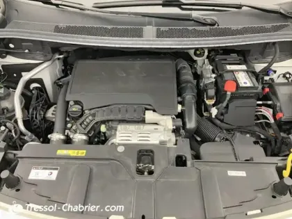 Photo 6 Peugeot 3008  Puretech 130ch S&S EAT8 Allure