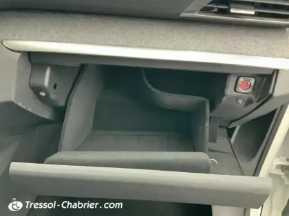 Photo 15 Peugeot 3008  Puretech 130ch S&S EAT8 Allure