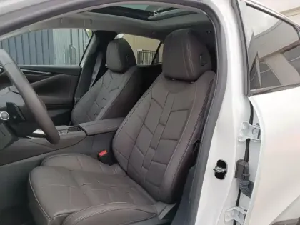 Photo 18 DS DS 4  Hybride E-Tense 225 EAT8 Cross Opera