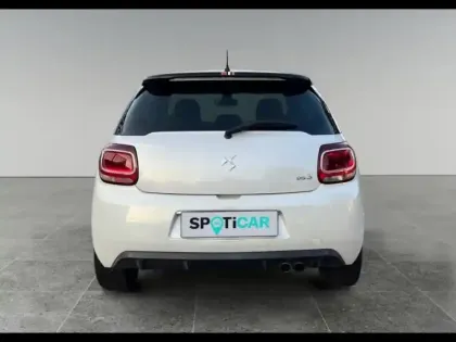 Photo 5 DS DS 3  Essence 130 Performance Line GPS CarPlay Radar Recul Clim Auto