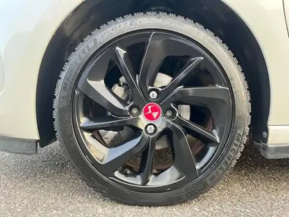 Photo 12 DS DS 3  Essence 130 Performance Line GPS CarPlay Radar Recul Clim Auto