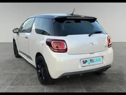 Photo 7 DS DS 3  Essence 130 Performance Line GPS CarPlay Radar Recul Clim Auto