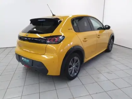 Photo 4 Peugeot 208  e- 136ch Style