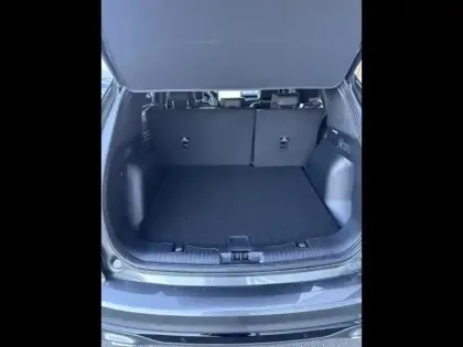 Photo 12 Ford Kuga  2.5 Duratec 180ch Hybrid FlexiFuel ST-Line X Powershift