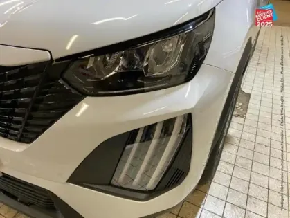 Photo 28 Peugeot 2008  1.2 Hybrid 145ch Style e-DCS6