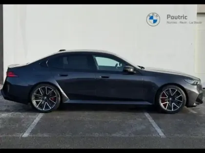 Photo 32 BMW Serie 5 Gén. VII (G90) Ph1 Base 4