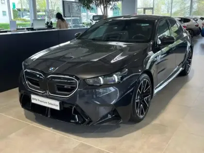 Photo 36 BMW Serie 5 Gén. VII (G90) Ph1 Base 4