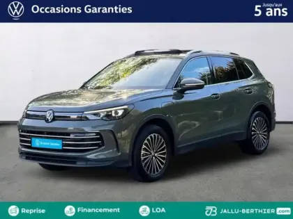Photo 15 Volkswagen Tiguan  1.5 eHybrid 272ch Elegance DSG6