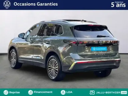Photo 17 Volkswagen Tiguan  1.5 eHybrid 272ch Elegance DSG6