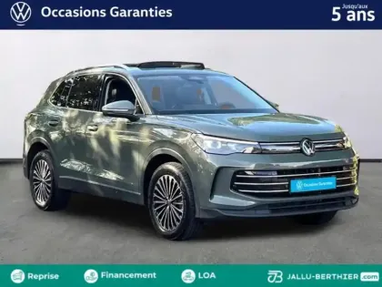 Photo 16 Volkswagen Tiguan  1.5 eHybrid 272ch Elegance DSG6