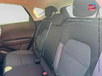 Photo 25 Renault Captur  1.6 E-Tech hybride 145ch Evolution GPS Camera